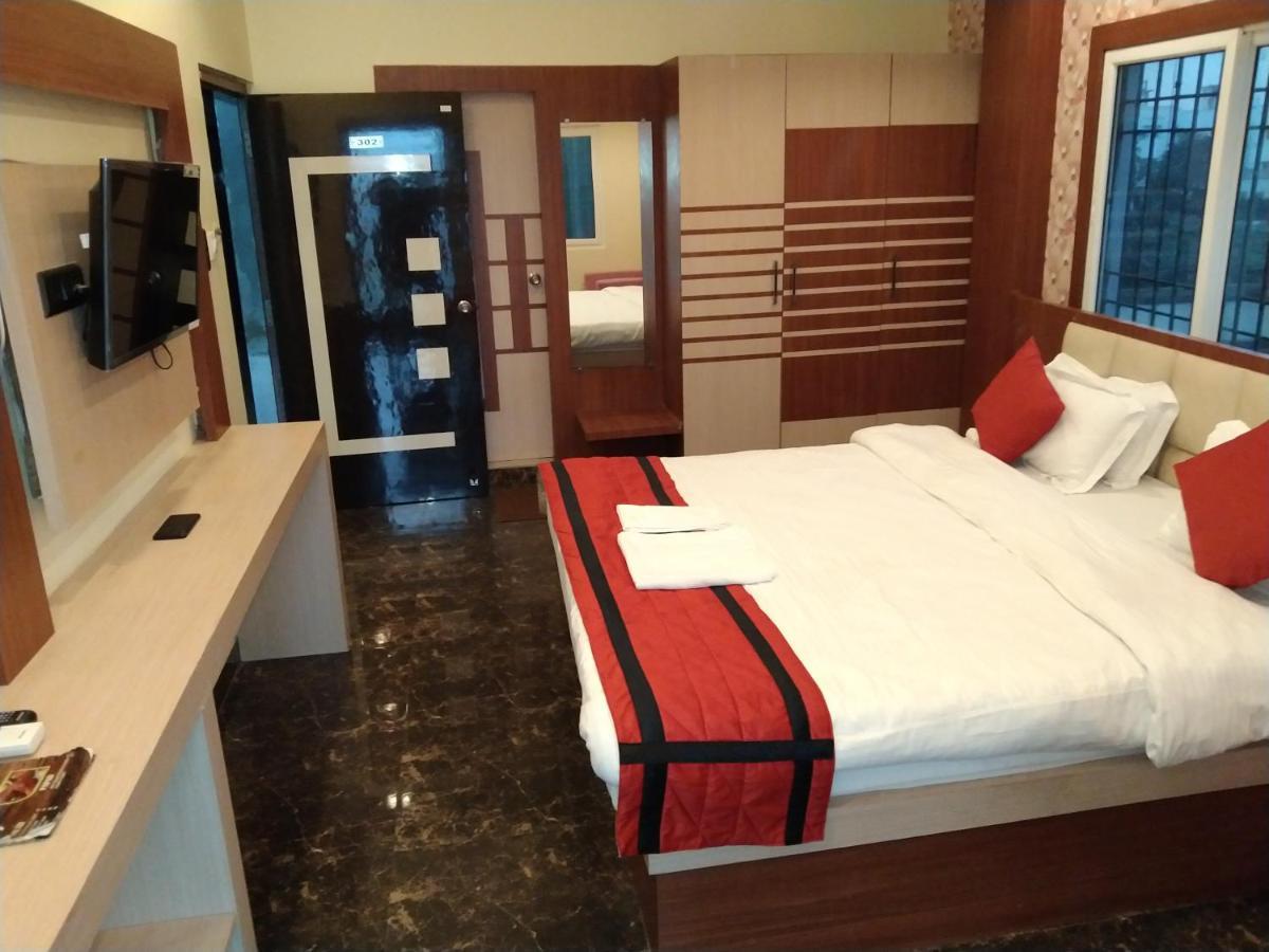 Hotel Delight Deluxe Pipra Dewas Экстерьер фото