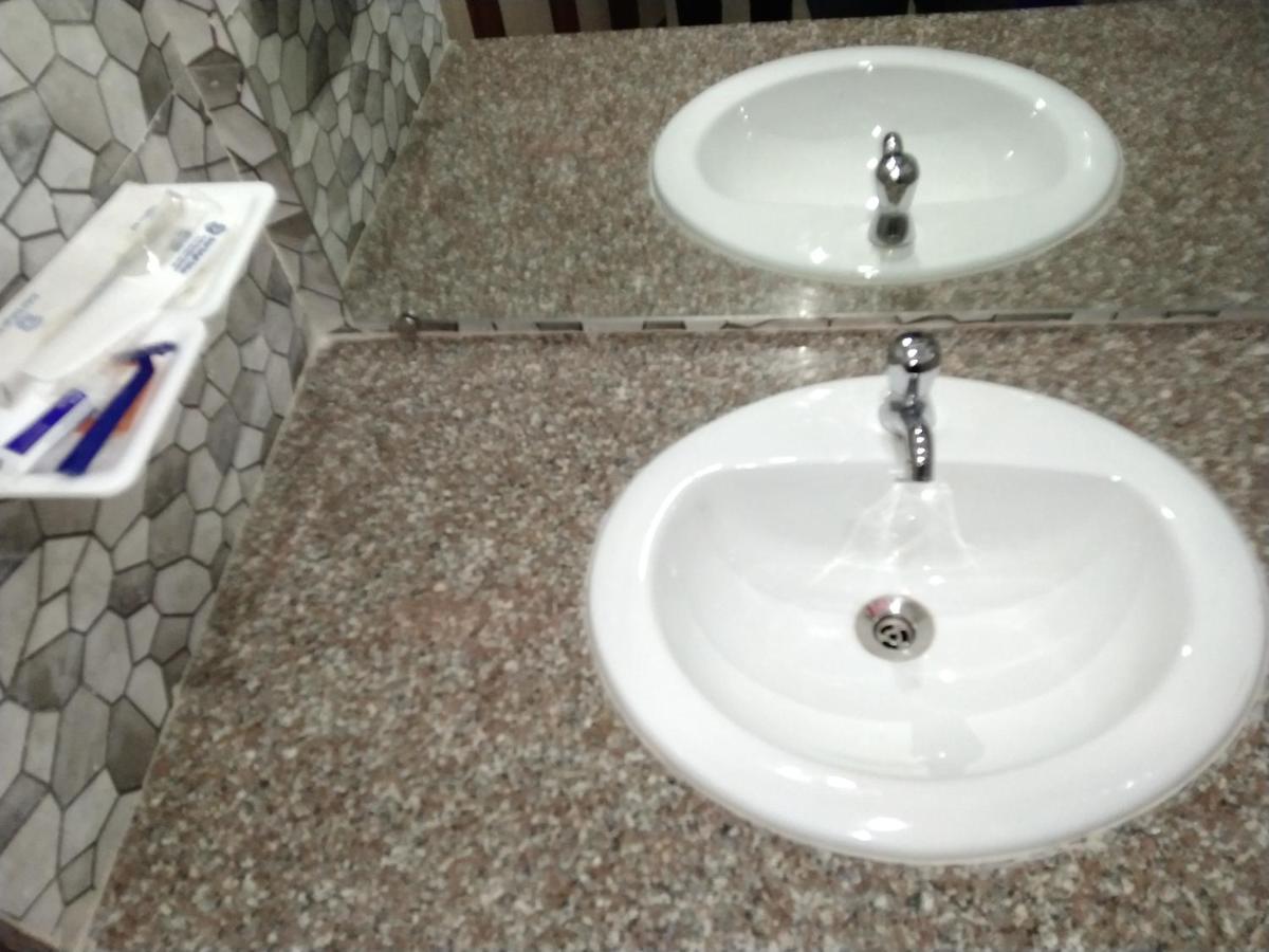 Hotel Delight Deluxe Pipra Dewas Экстерьер фото